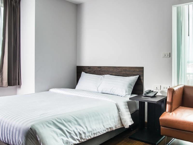 Winner Sriracha Serviced Apartment Si Racha Exteriér fotografie