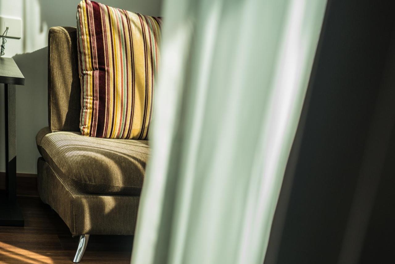 Winner Sriracha Serviced Apartment Si Racha Exteriér fotografie