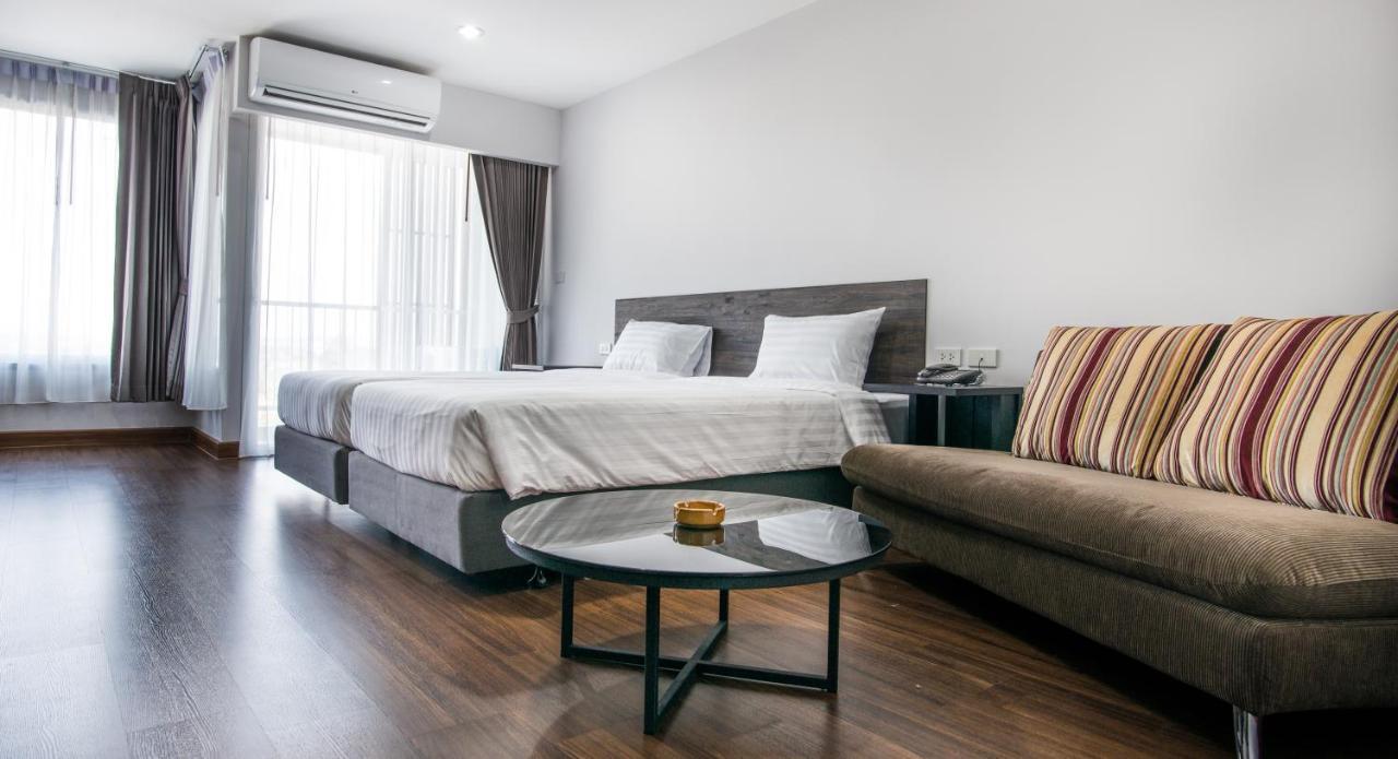 Winner Sriracha Serviced Apartment Si Racha Exteriér fotografie