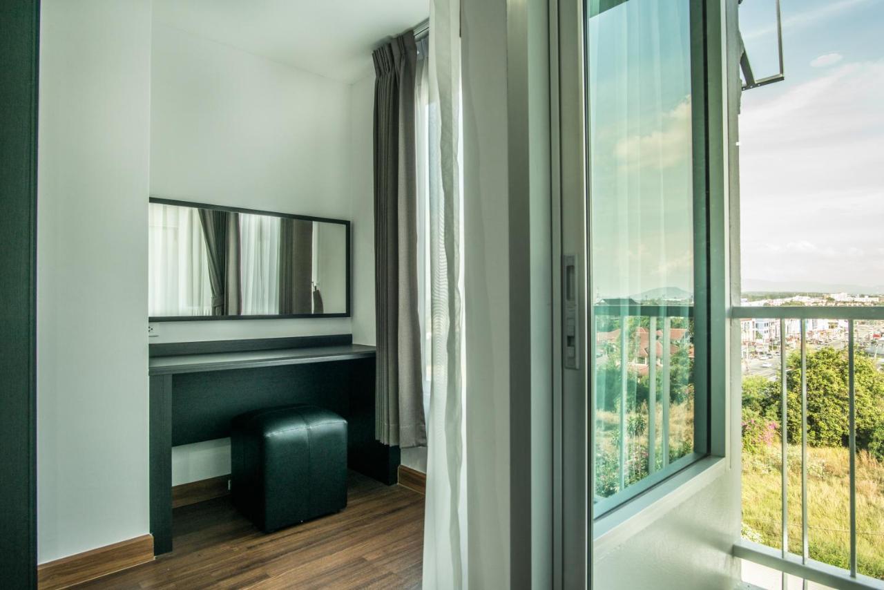 Winner Sriracha Serviced Apartment Si Racha Exteriér fotografie
