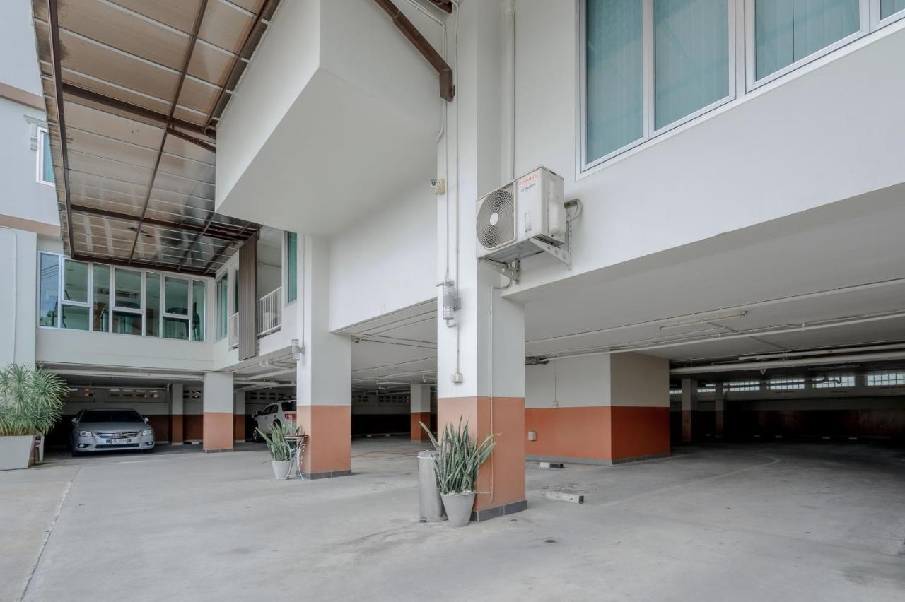 Winner Sriracha Serviced Apartment Si Racha Exteriér fotografie