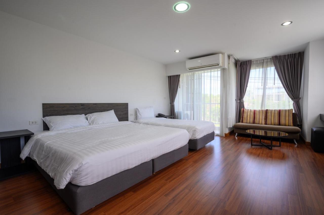 Winner Sriracha Serviced Apartment Si Racha Exteriér fotografie
